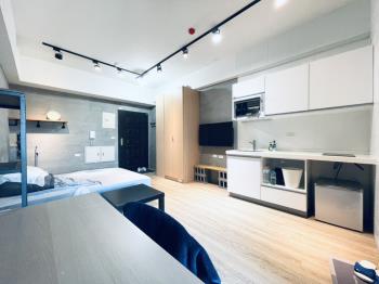 ＬＭ春池簡約雙套美宅平車