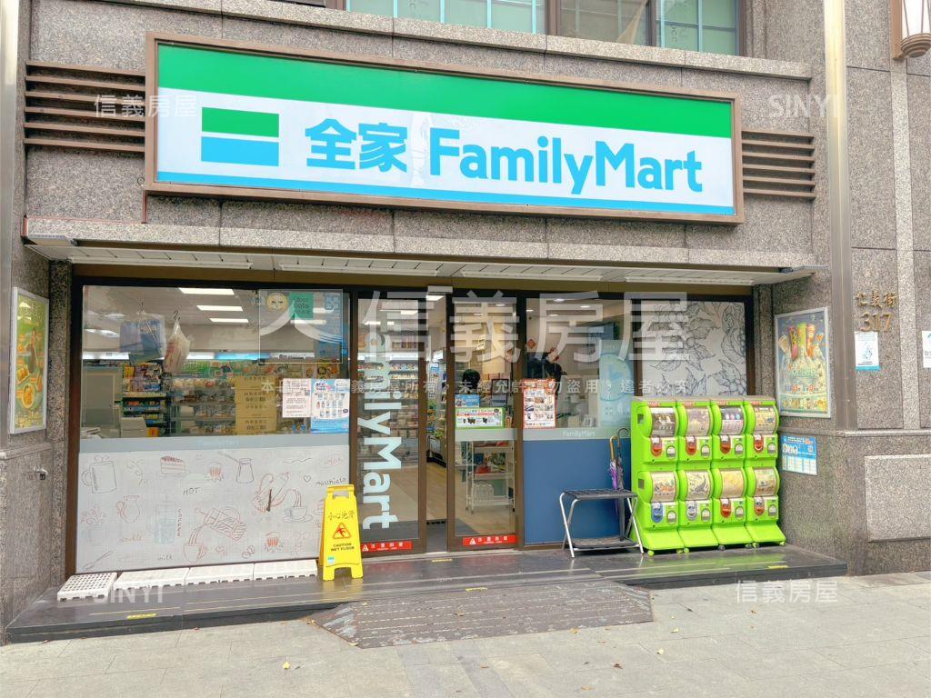 晴空大地高樓２房房屋室內格局與周邊環境