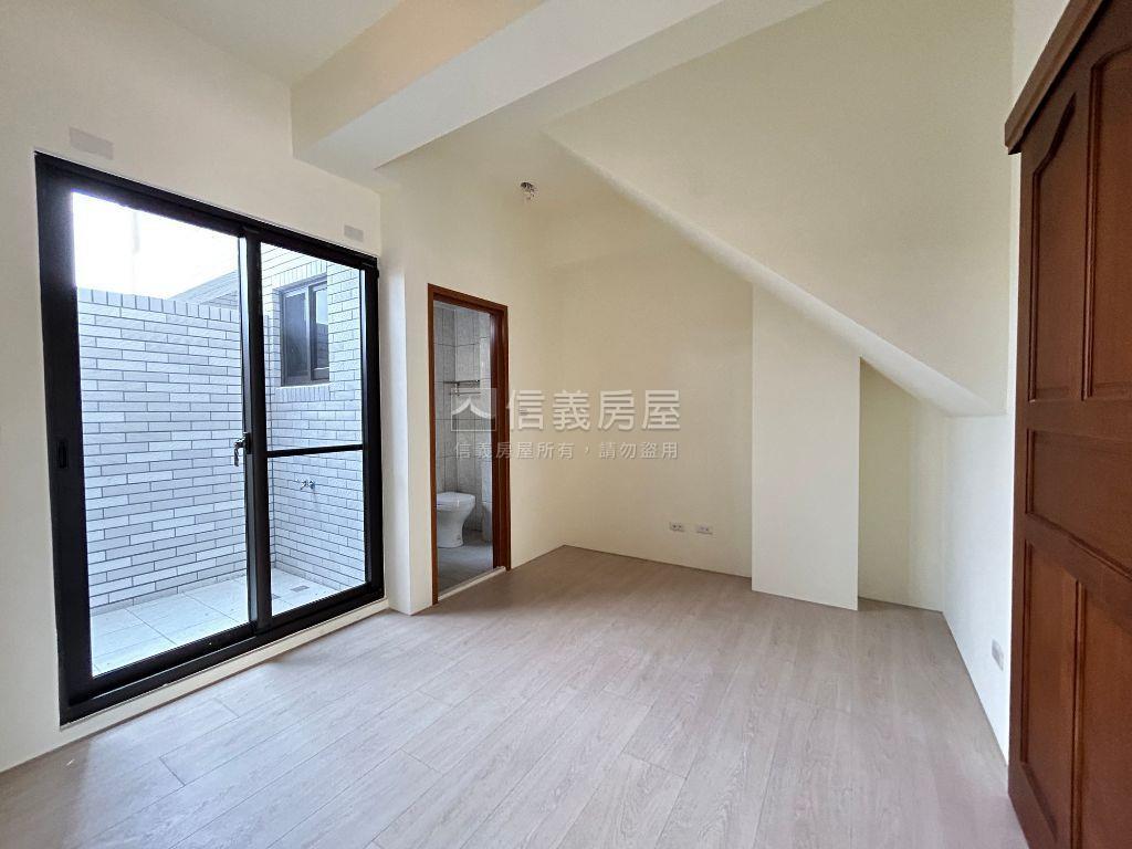 南屯全新未住有孝親房別墅房屋室內格局與周邊環境