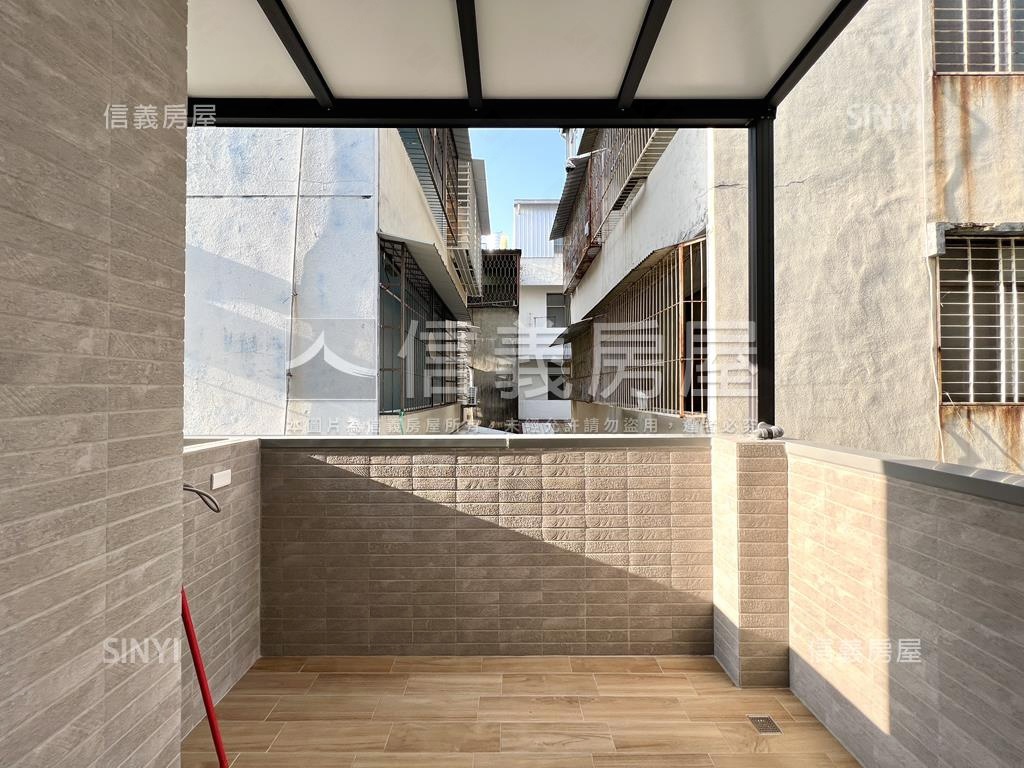 ㊝崇善１１街★ＲＣ整新透房屋室內格局與周邊環境