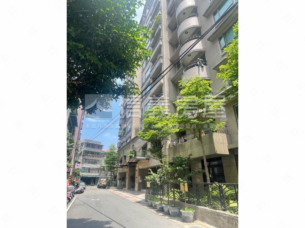 七張商圈大器美屋房屋室內格局與周邊環境