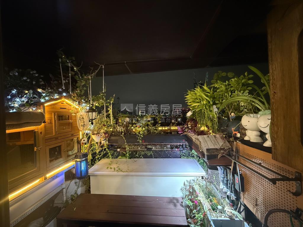 印象天籟朝東南視野裝潢戶房屋室內格局與周邊環境
