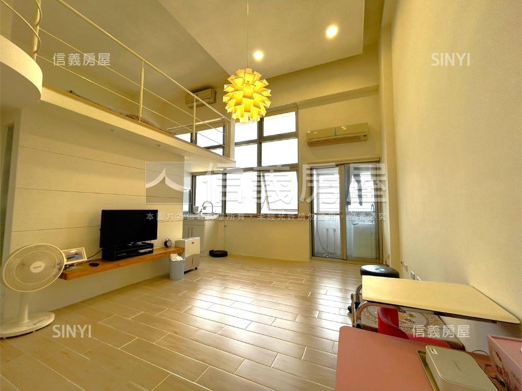信義星座後棟高樓景觀居房屋室內格局與周邊環境