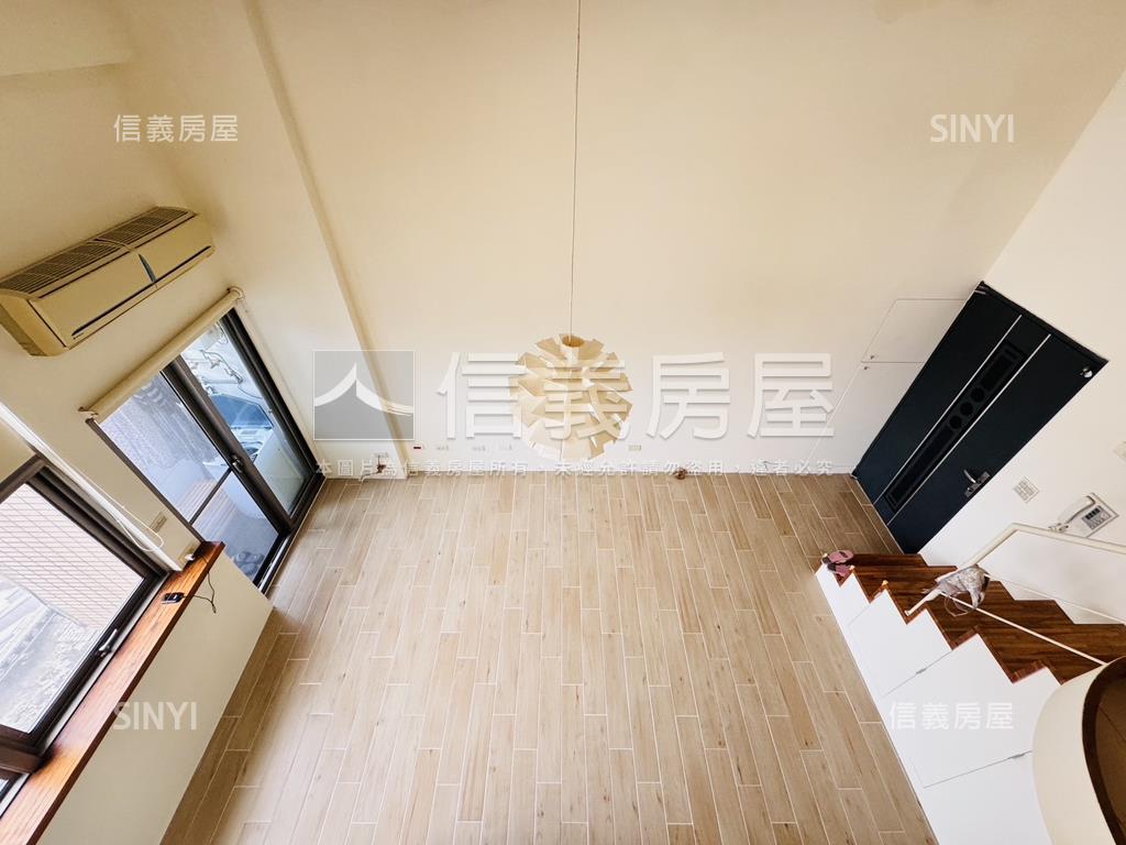 信義星座後棟高樓景觀居房屋室內格局與周邊環境