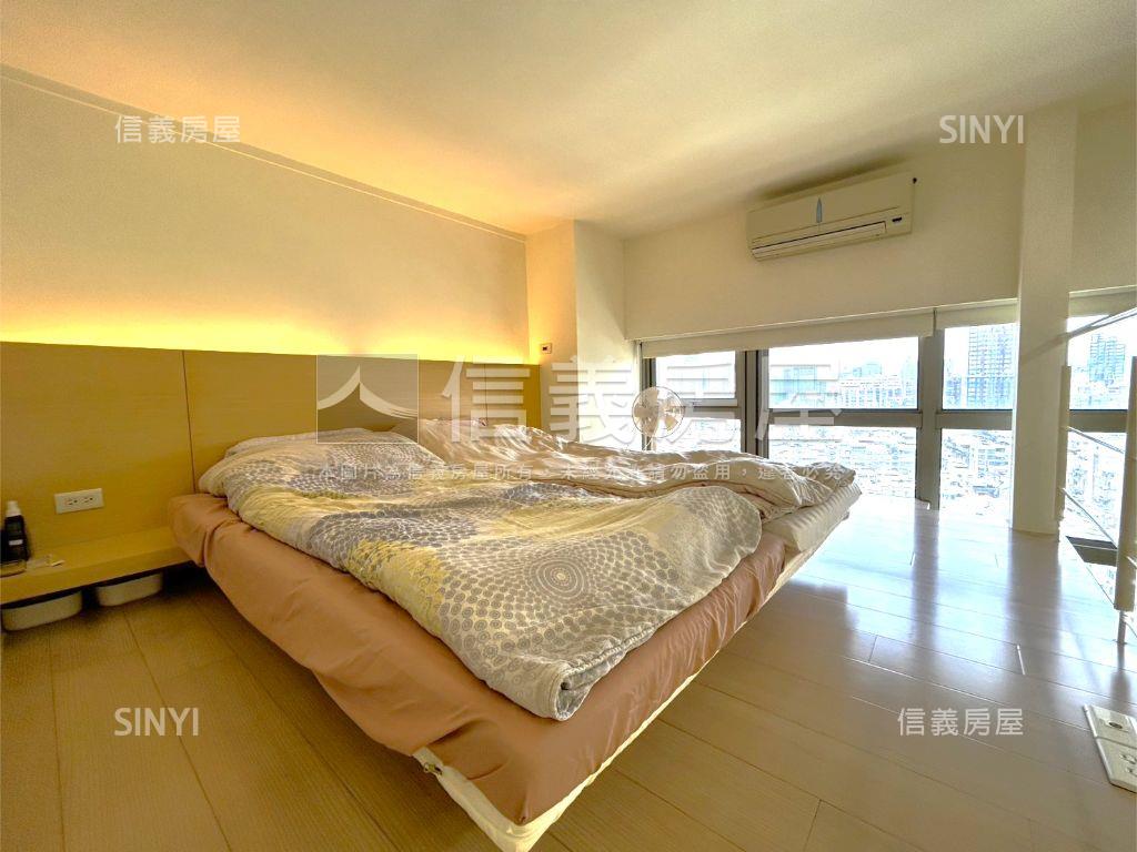 信義星座後棟高樓景觀居房屋室內格局與周邊環境