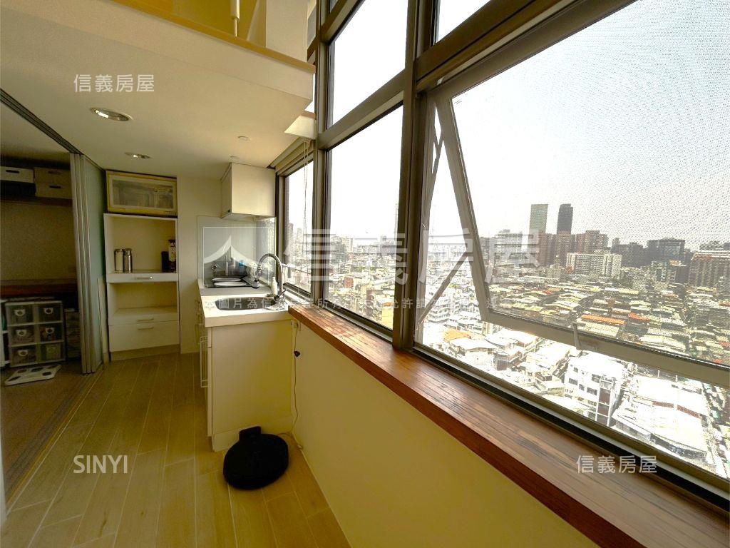 信義星座後棟高樓景觀居房屋室內格局與周邊環境
