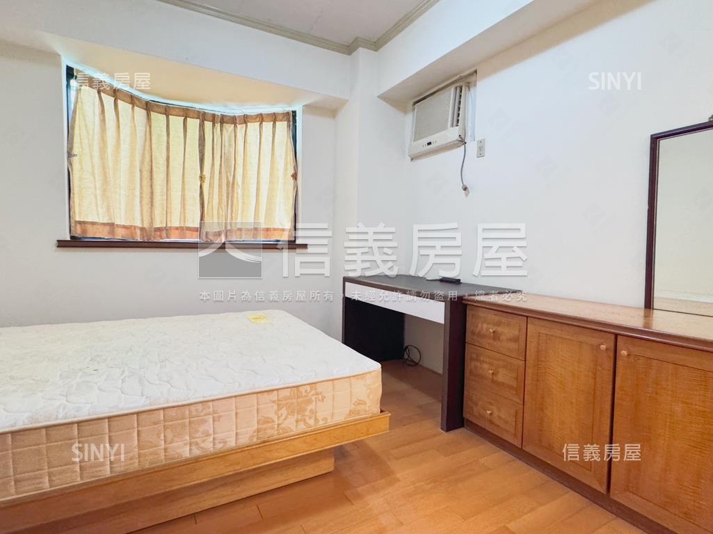 基隆｜邊間溫馨電梯三房房屋室內格局與周邊環境
