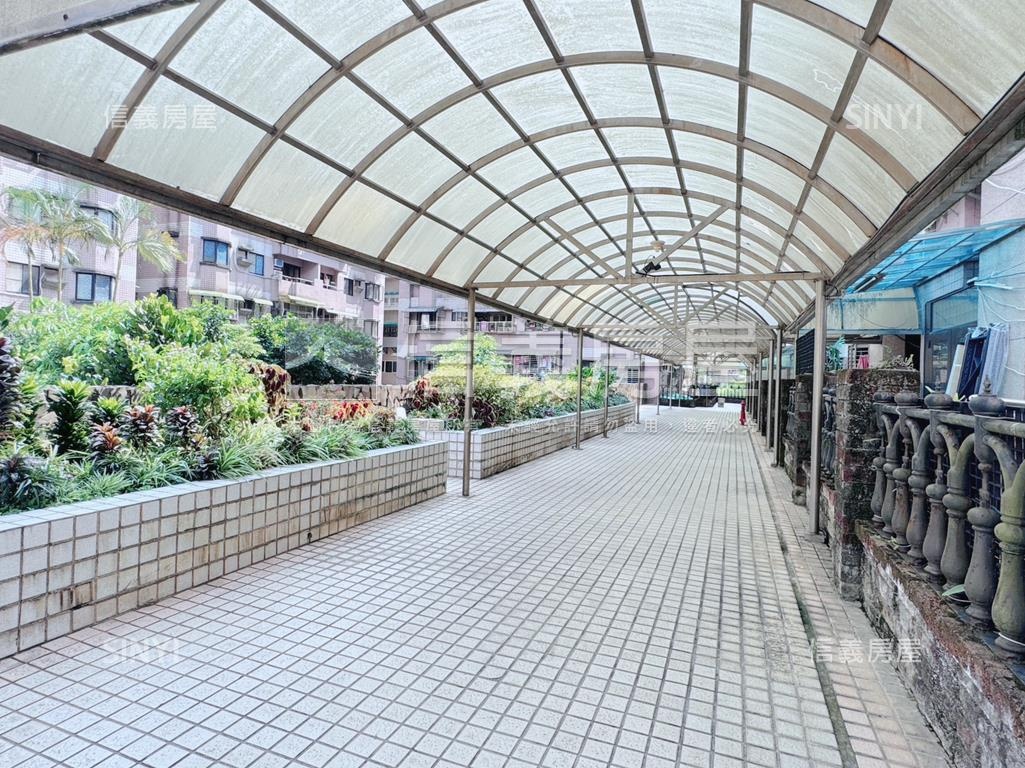 基隆｜邊間溫馨電梯三房房屋室內格局與周邊環境