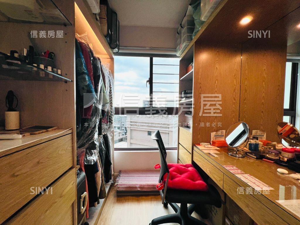 香悅稀有釋出三房帝王戶房屋室內格局與周邊環境