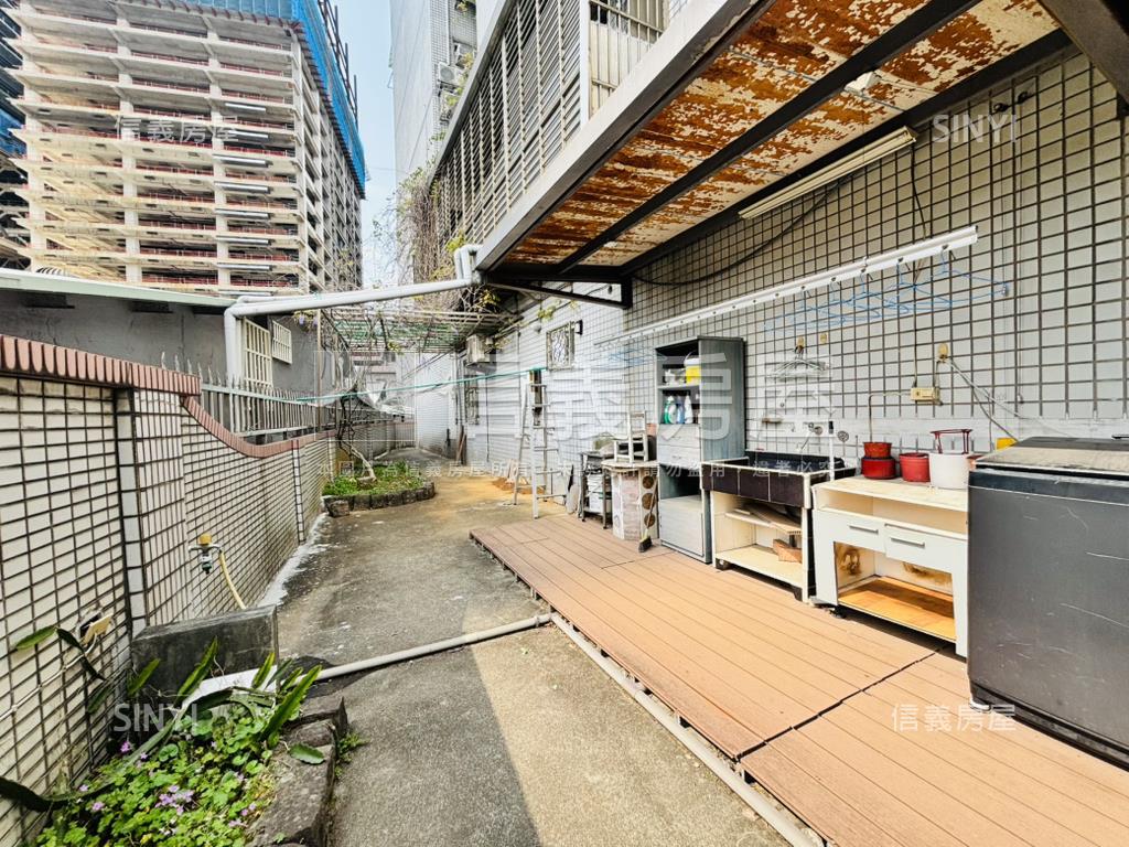 昆陽稀有庭院一樓房屋室內格局與周邊環境