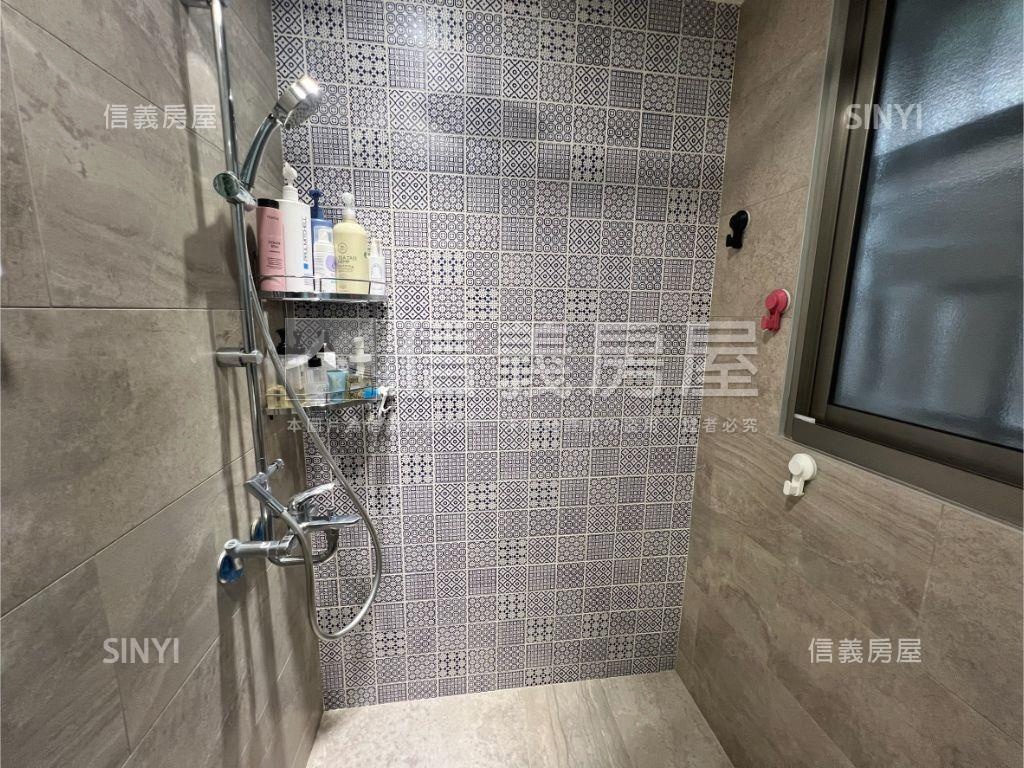 民生面寬獨戶大邊間一樓房屋室內格局與周邊環境