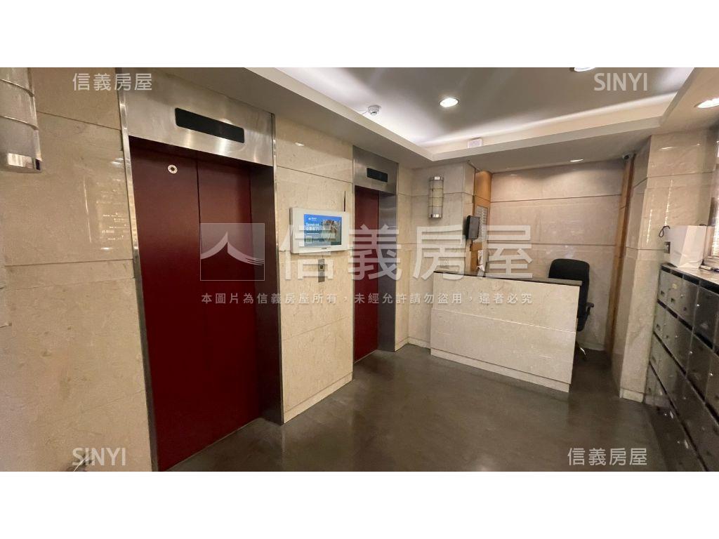 國際忠孝大樓地下室大空間房屋室內格局與周邊環境