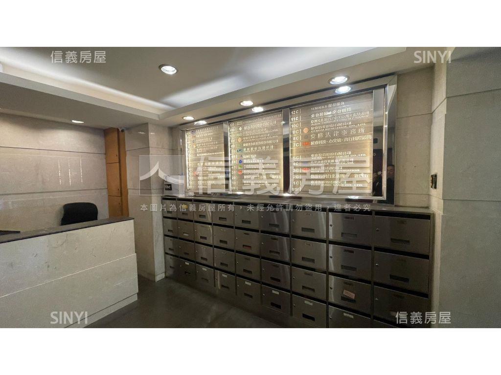 國際忠孝大樓地下室大空間房屋室內格局與周邊環境