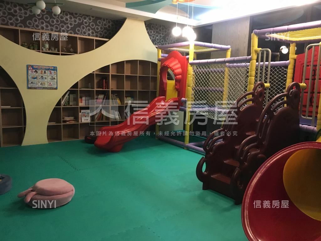 鴻築吾江景觀戶兩房車位房屋室內格局與周邊環境