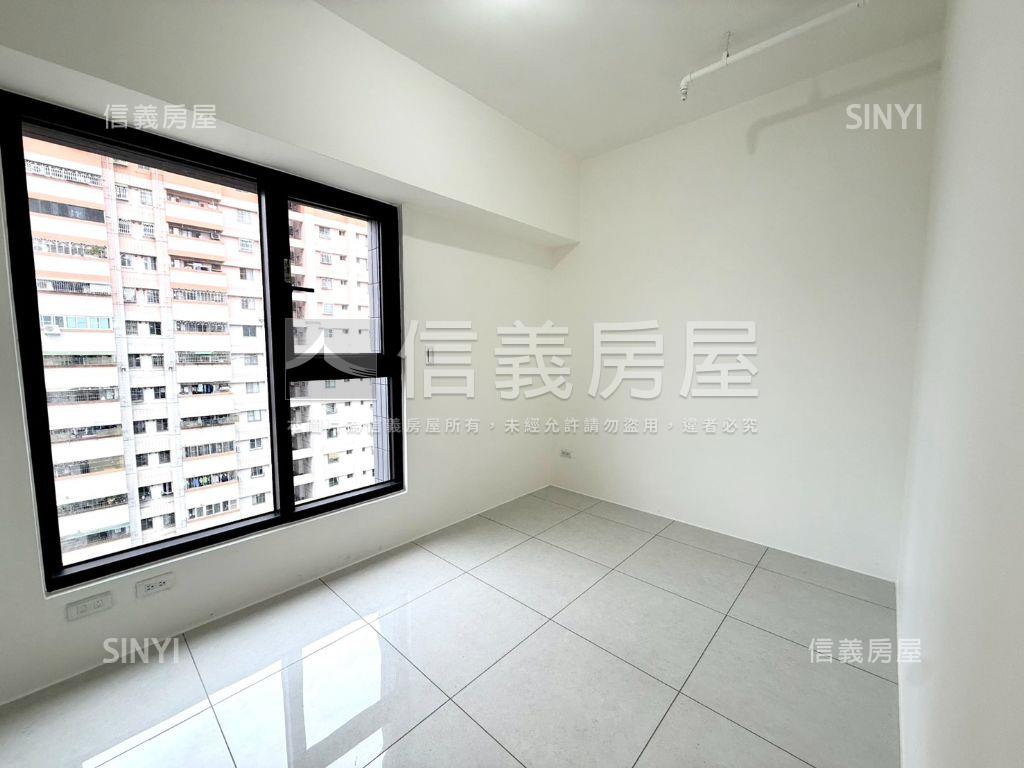 全新自由朗誦景觀兩房平車房屋室內格局與周邊環境