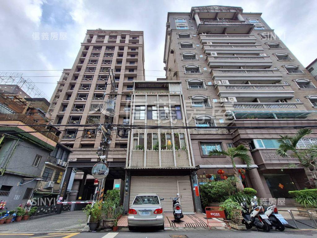 府中捷運商業區傳家透天房屋室內格局與周邊環境