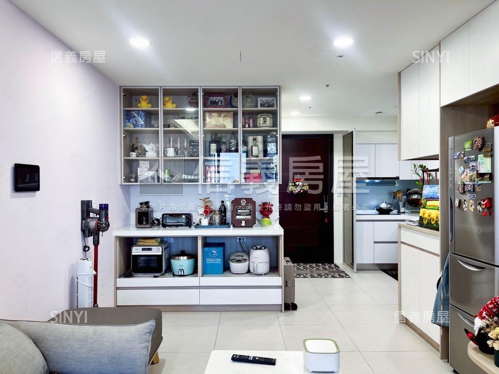 文心一號高樓層平面車位房屋室內格局與周邊環境