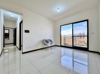 大櫻國邊間大三房平車