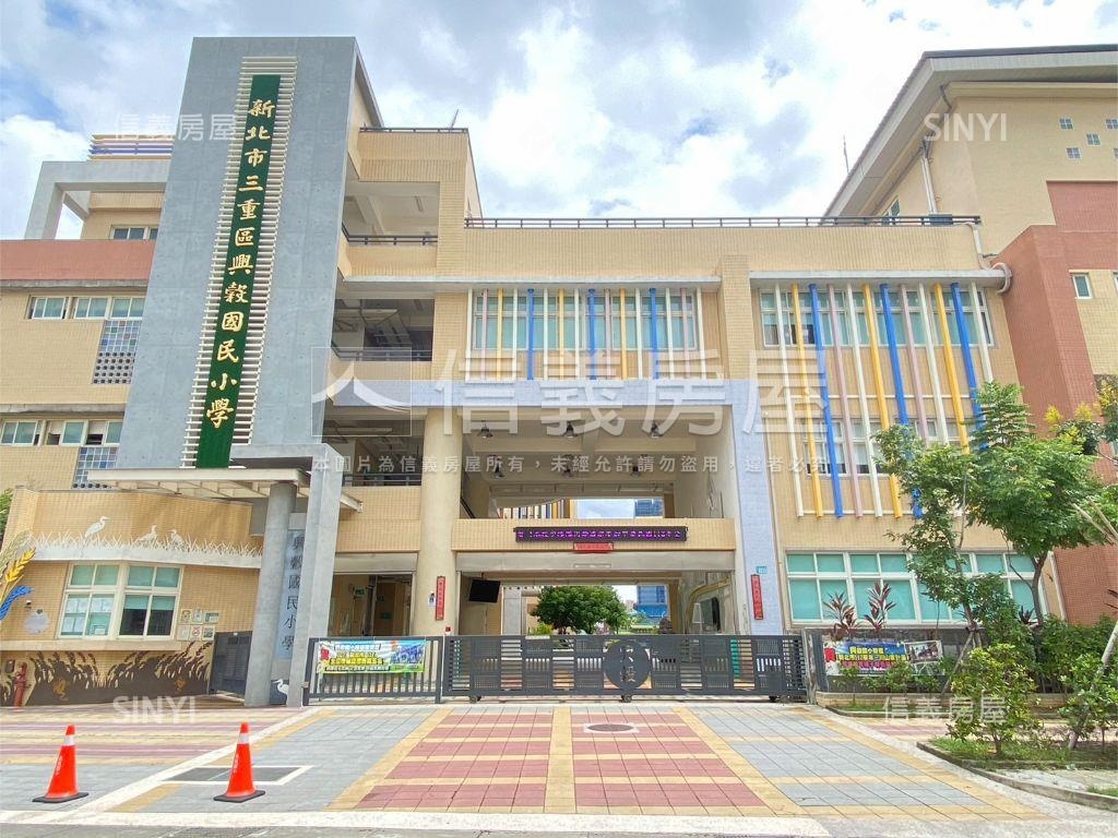 晴日天際。新濠高樓２房房屋室內格局與周邊環境