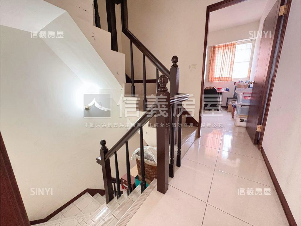 童綜合旁，臨１２米路透天房屋室內格局與周邊環境