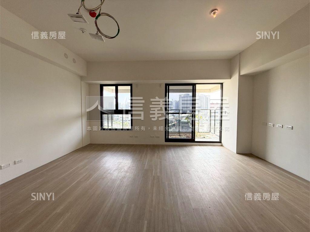 仁武全新未住三房平車房屋室內格局與周邊環境
