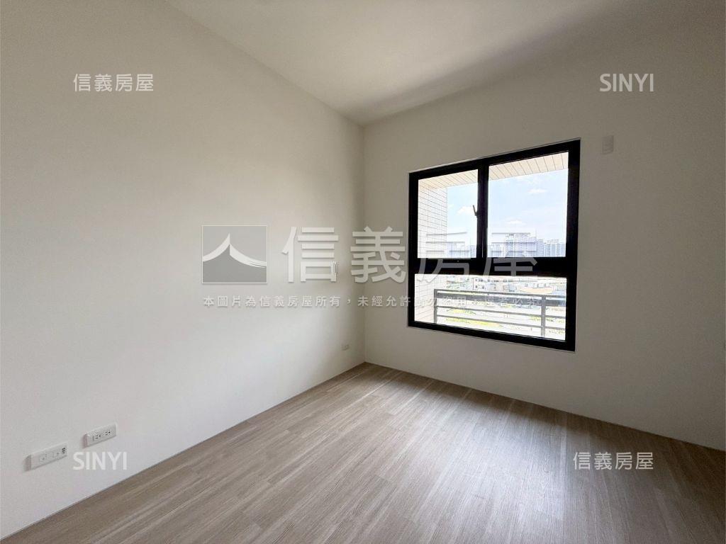 仁武全新未住三房平車房屋室內格局與周邊環境