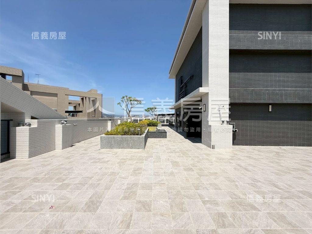 仁武全新未住三房平車房屋室內格局與周邊環境