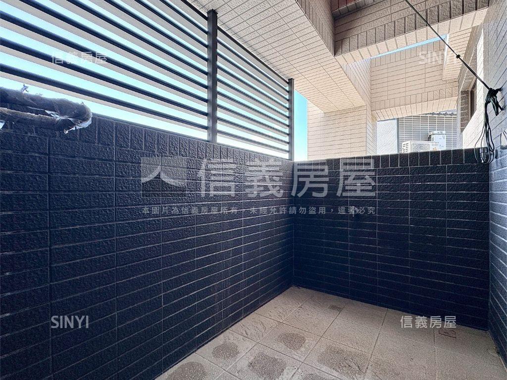 仁武全新水岸景美宅平車房屋室內格局與周邊環境
