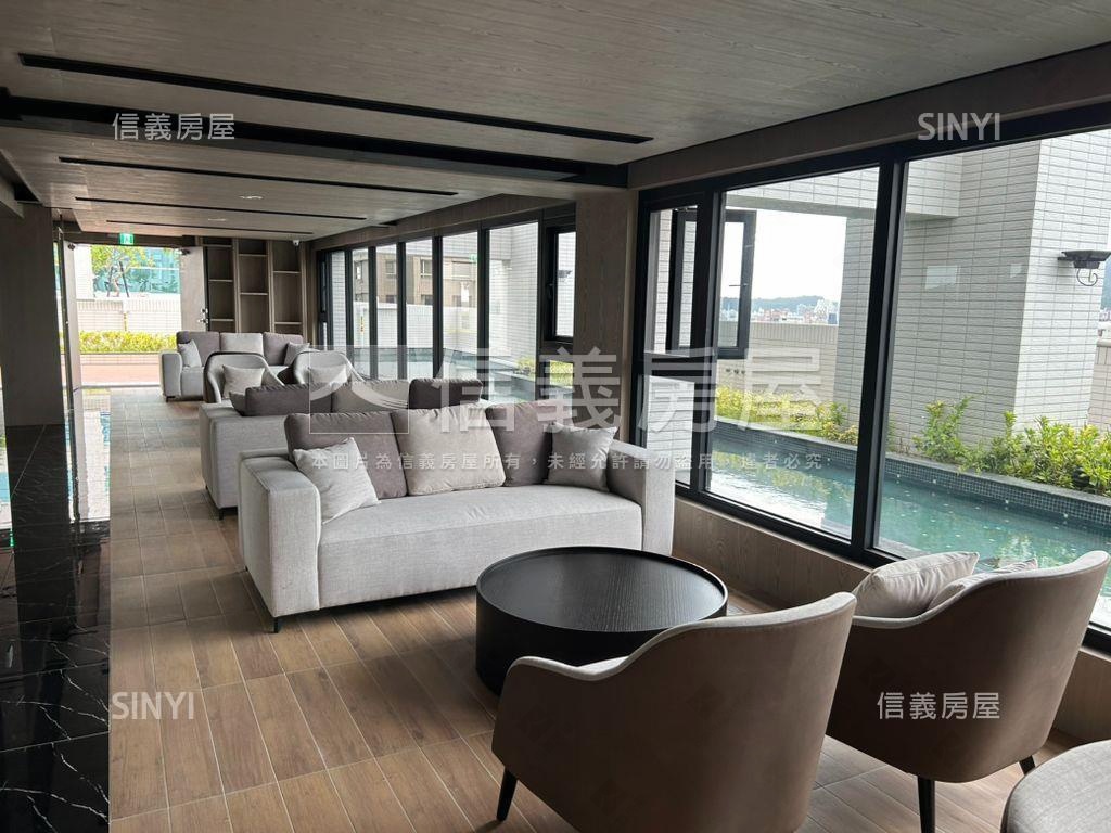 亞灣海景美宅平車房屋室內格局與周邊環境
