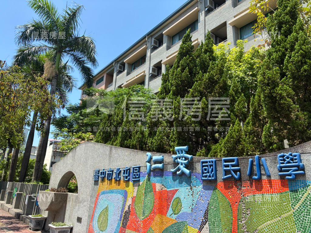 降價漢神百貨旁電梯三房房屋室內格局與周邊環境