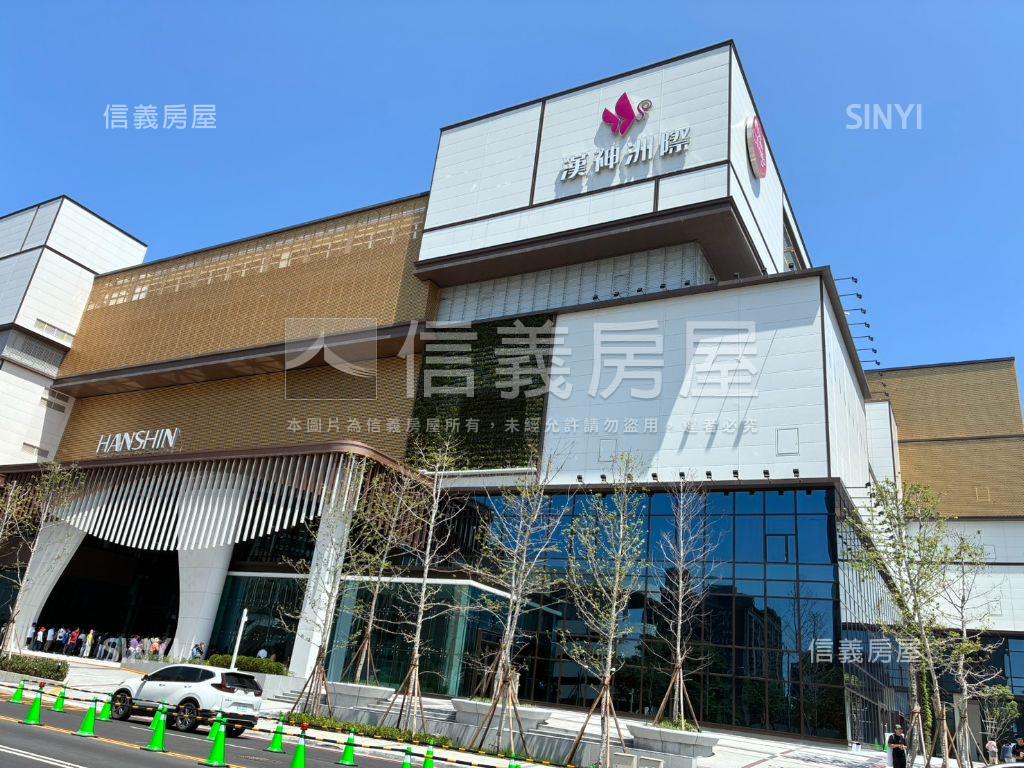 降價漢神百貨旁電梯三房房屋室內格局與周邊環境