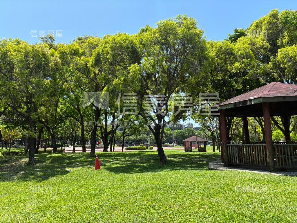 降價漢神百貨旁電梯三房房屋室內格局與周邊環境