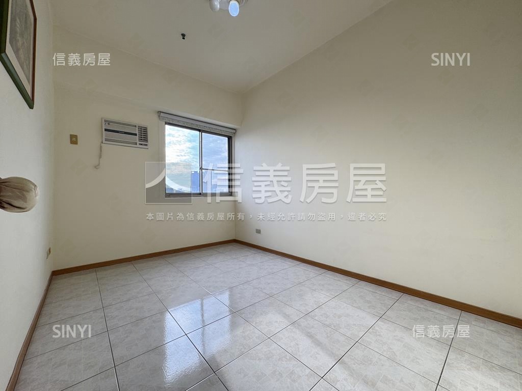 亞灣區高樓海景大四房車位房屋室內格局與周邊環境