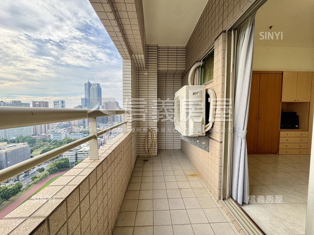 亞灣區高樓海景大四房車位房屋室內格局與周邊環境