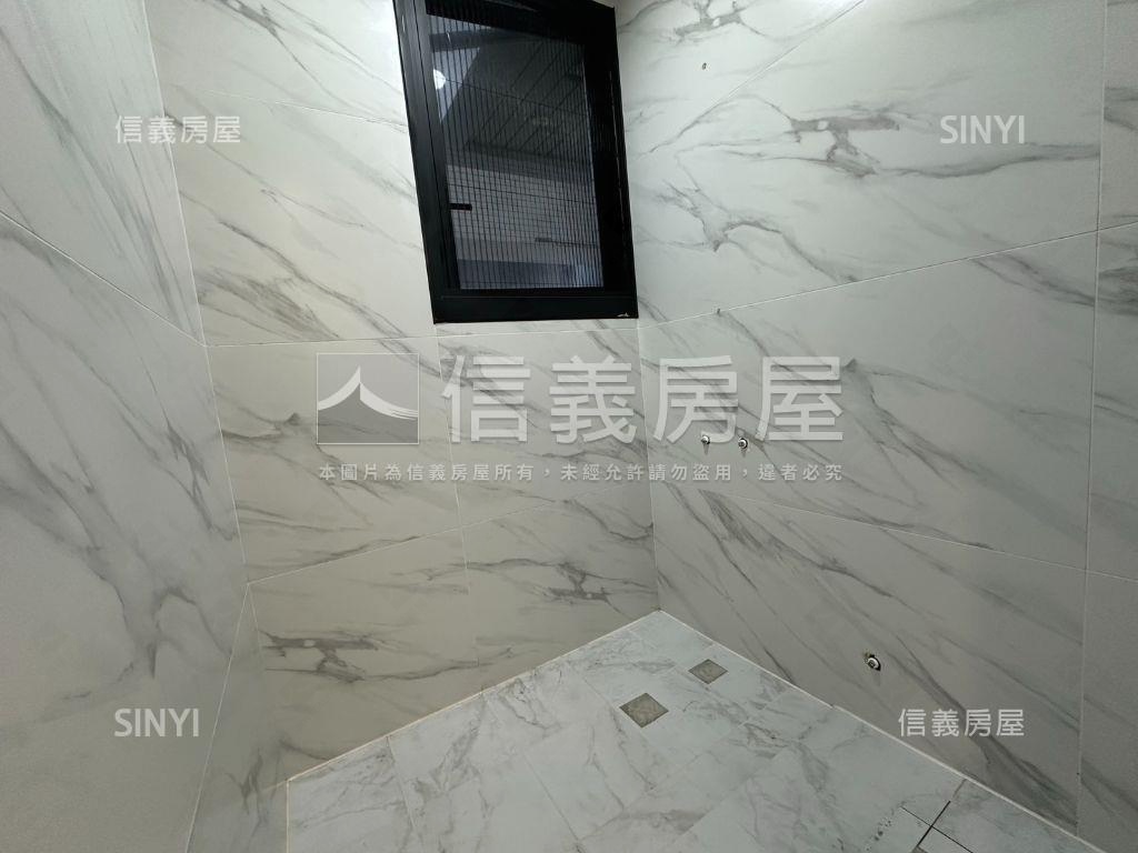 玄泰ＰＴＷ兩房兩衛浴房屋室內格局與周邊環境