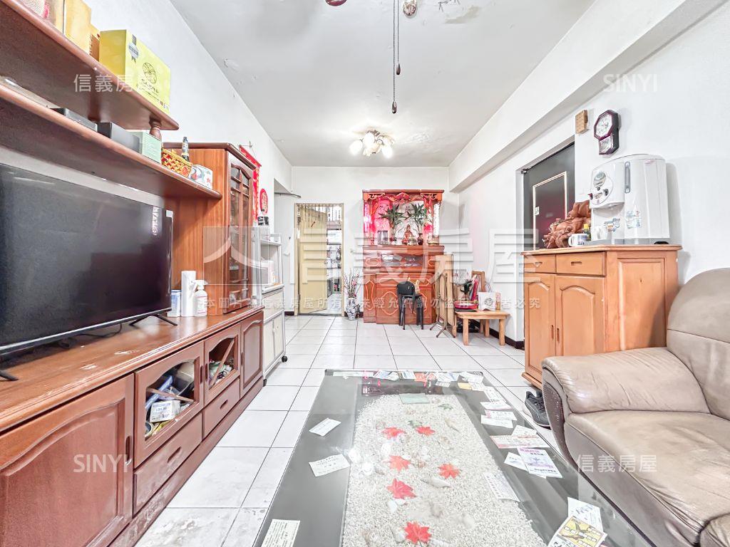 福德［東方黎明］正三房房屋室內格局與周邊環境