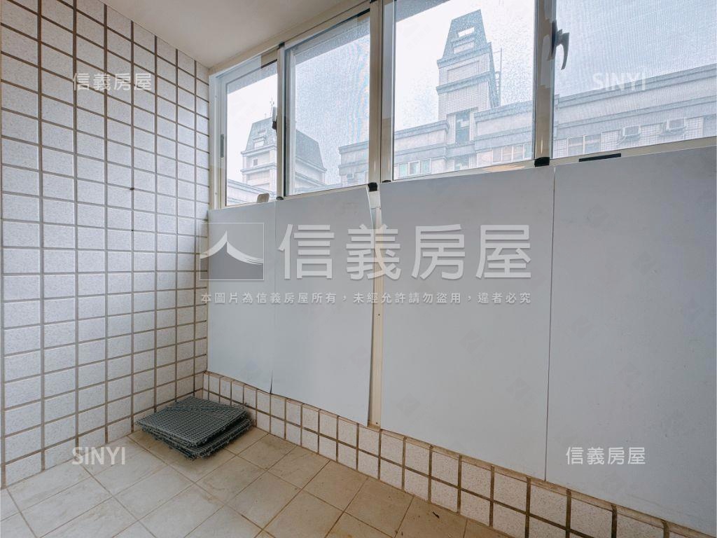 松竹商圈愛的世界美三房房屋室內格局與周邊環境