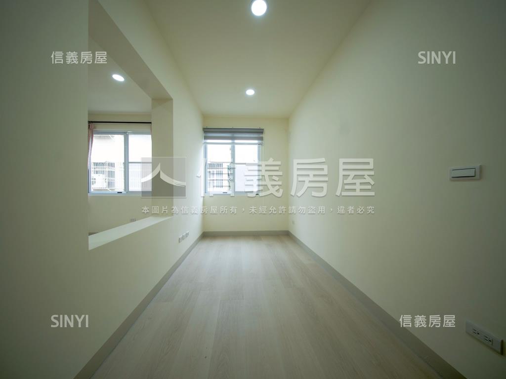 鳳山國中成家美透房屋室內格局與周邊環境