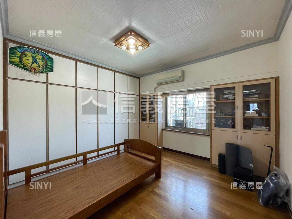 東隆凱悅高樓美美河景戶房屋室內格局與周邊環境