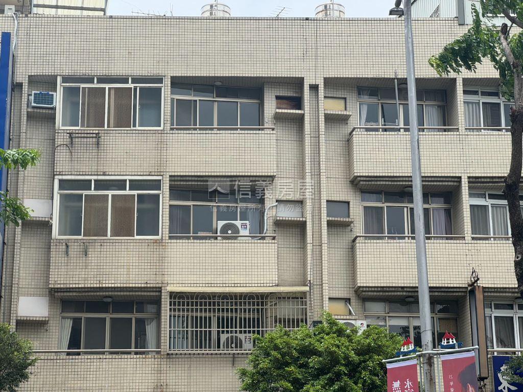 五權西路四層臨路透天Ｃ房屋室內格局與周邊環境