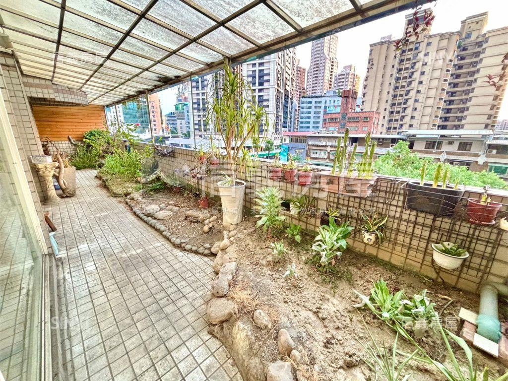美妝日安台北芬多精露台戶房屋室內格局與周邊環境