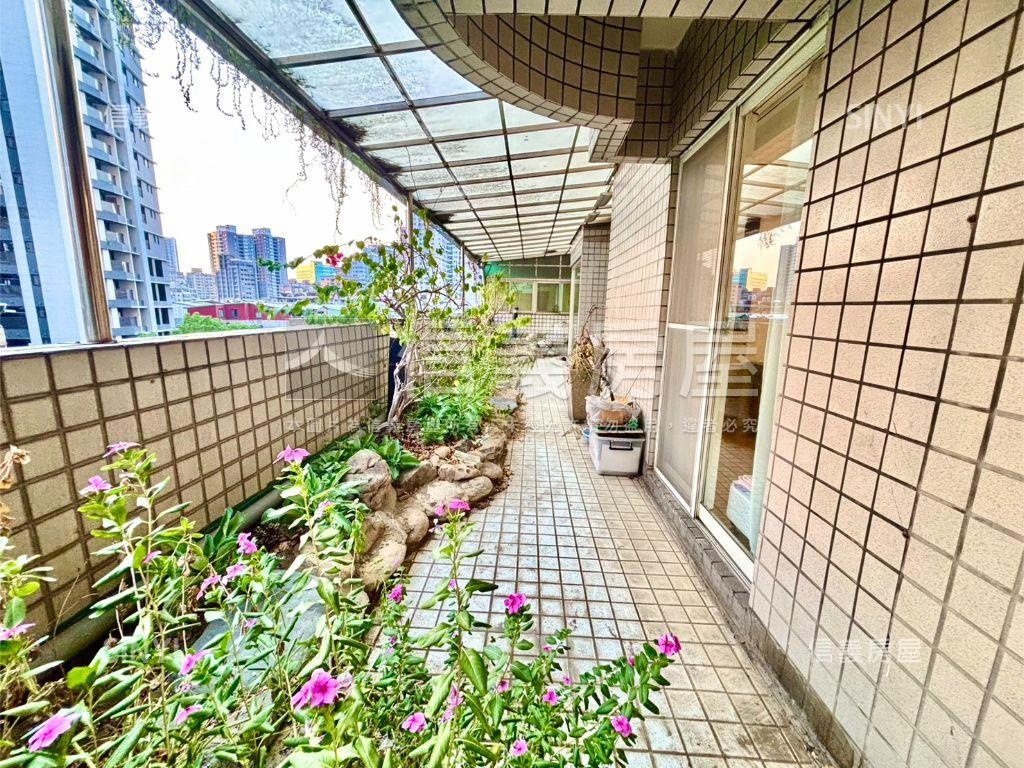 美妝日安台北芬多精露台戶房屋室內格局與周邊環境