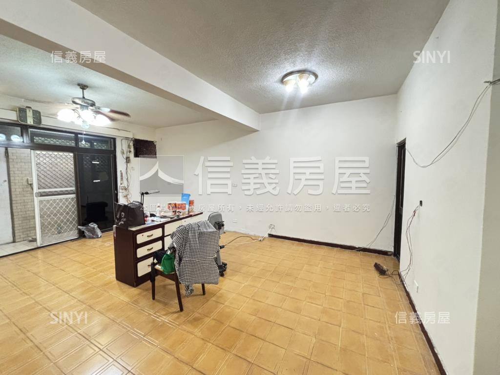 杭州靜巷面寬１樓房屋室內格局與周邊環境