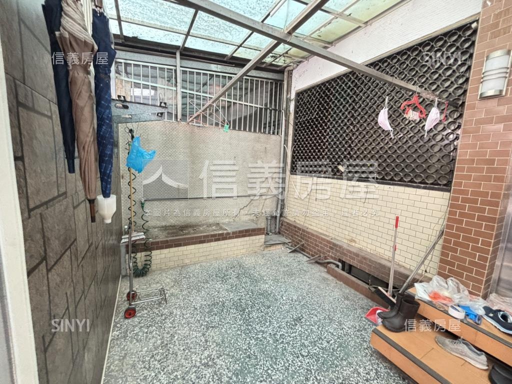 杭州靜巷面寬１樓房屋室內格局與周邊環境