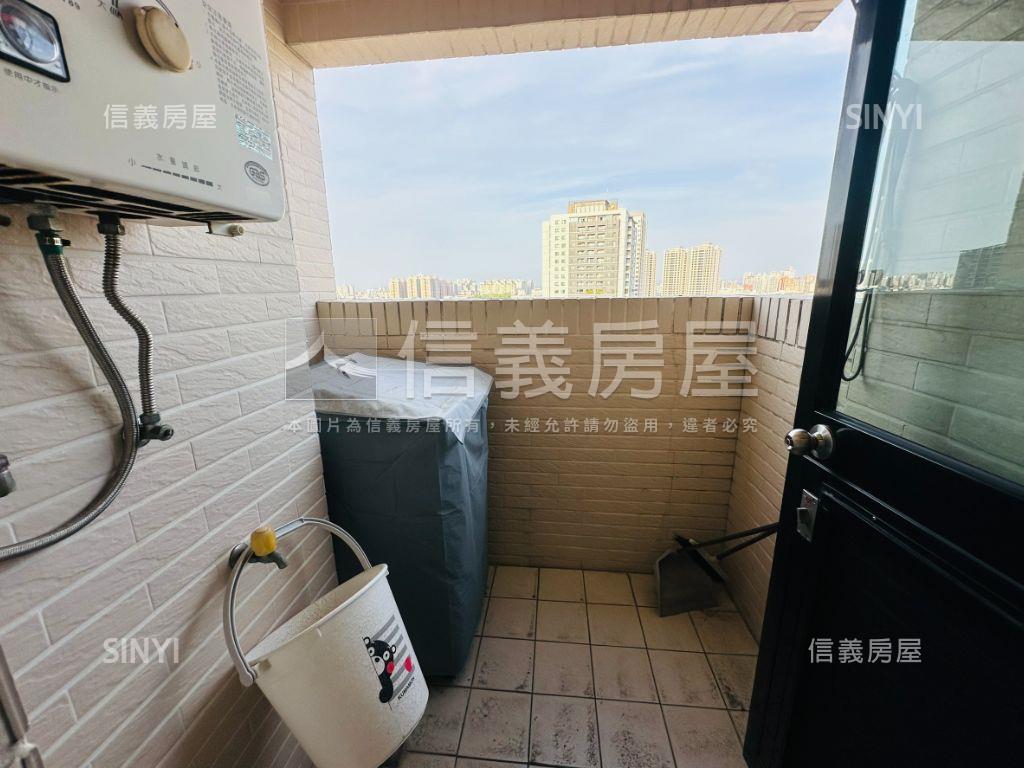 成大核心次頂樓２房平車房屋室內格局與周邊環境