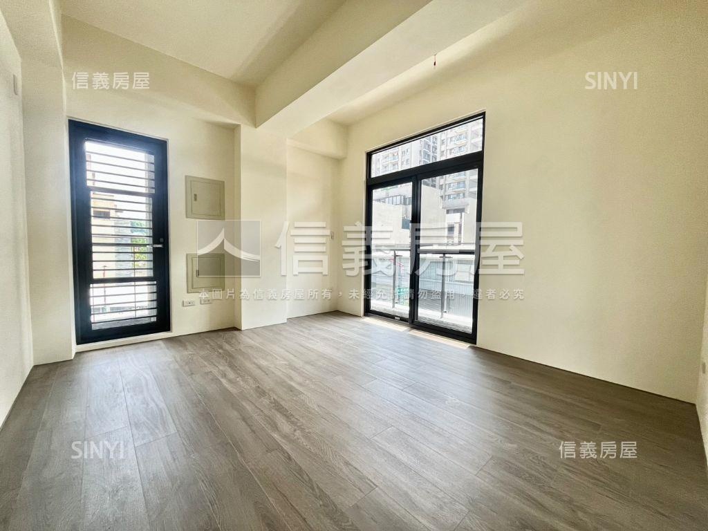 全新落成邊間透店房屋室內格局與周邊環境
