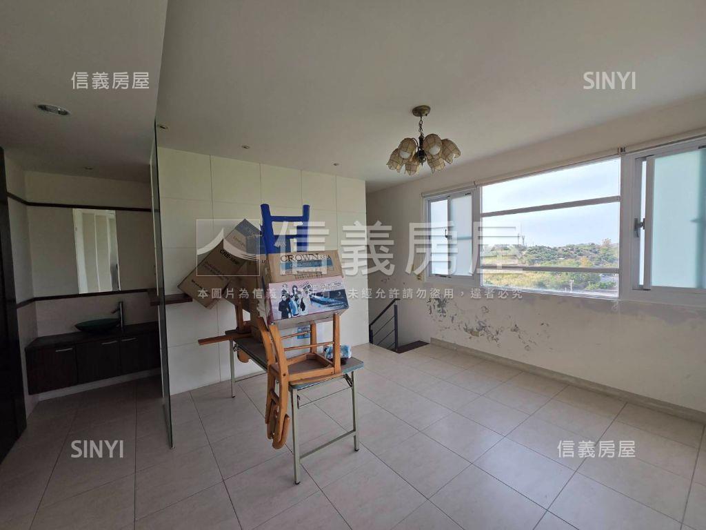 專！鳥松龍揚車庫美透房屋室內格局與周邊環境