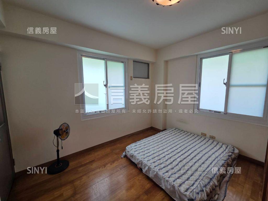 專！鳥松龍揚車庫美透房屋室內格局與周邊環境