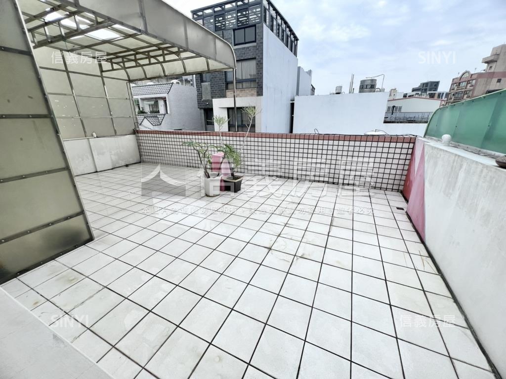 近新社國小大面寬透天房屋室內格局與周邊環境