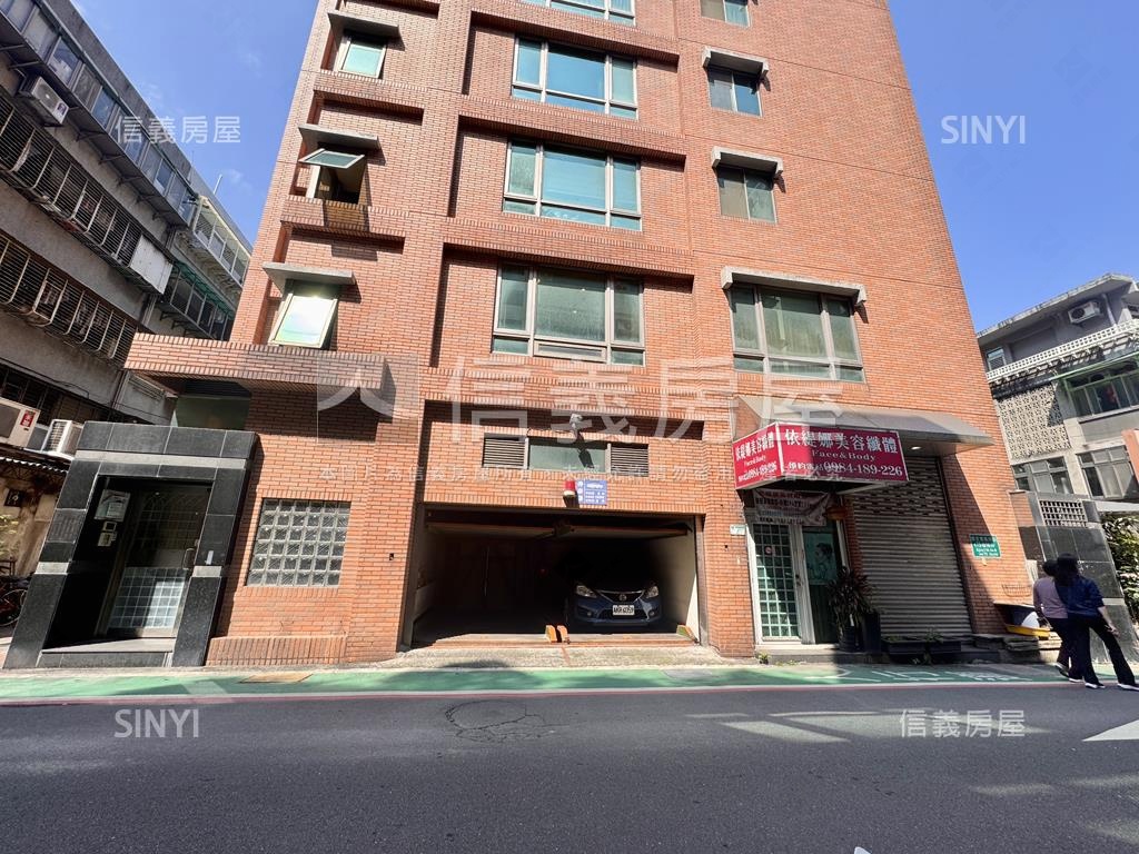 近小巨蛋介壽設籍美廈房屋室內格局與周邊環境